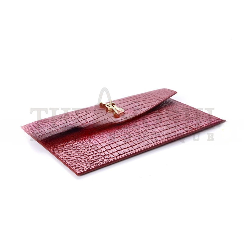 Y51 UPTOWN POUCH IN CROCODILE-EMBOSSED SHINY LEATHER 565739607072 (27*16*2cm) Master Quality